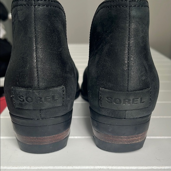 Sorel Booties - Picture 2 of 4